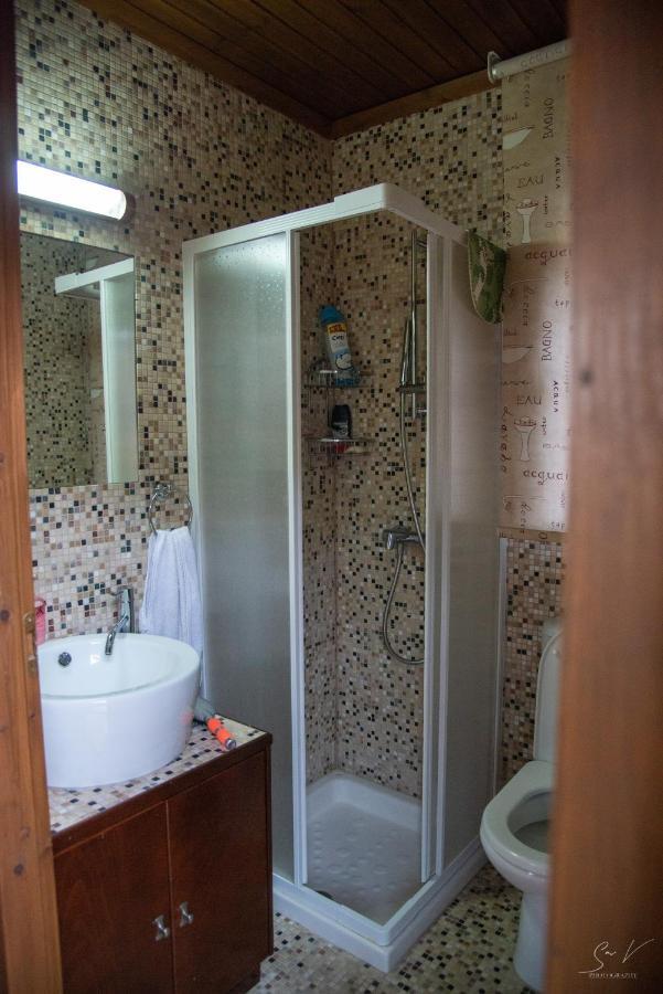 *2 Bdr Log House /Mountains/Queen Bed/Fireplace Gourri Zewnętrze zdjęcie